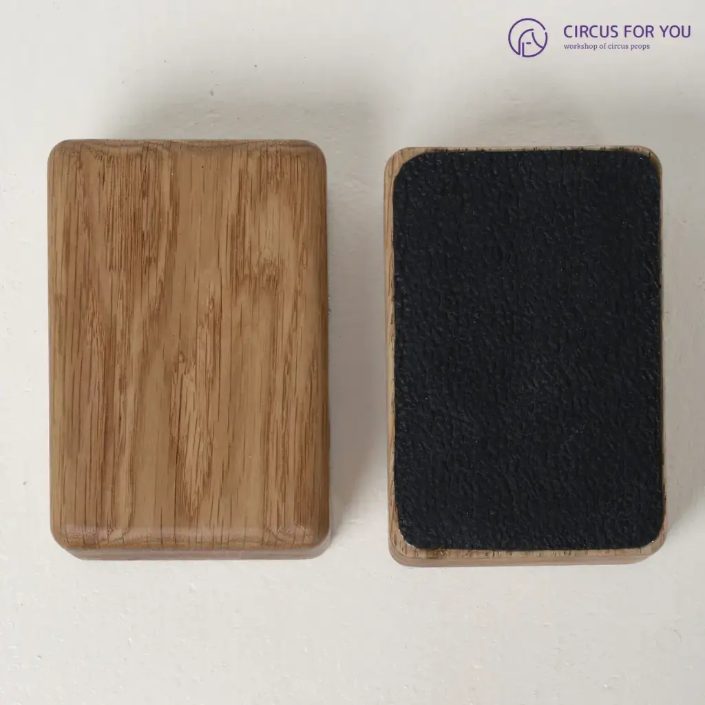 Кубики для стійок на руках з нахилом Дуб