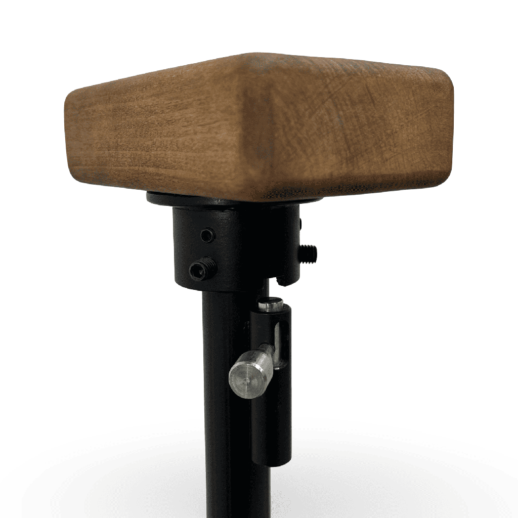 Тростини на розбірній трикутній стальній платформі