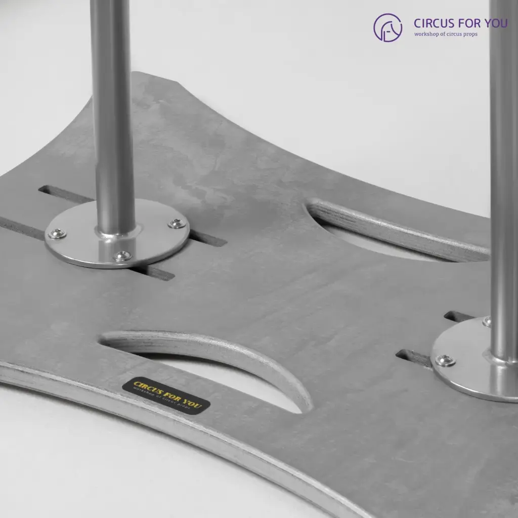 Акробатичні стійки з регулюванням "Батерфлай"