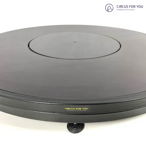 Подіум з обертанням зі статичною платформою