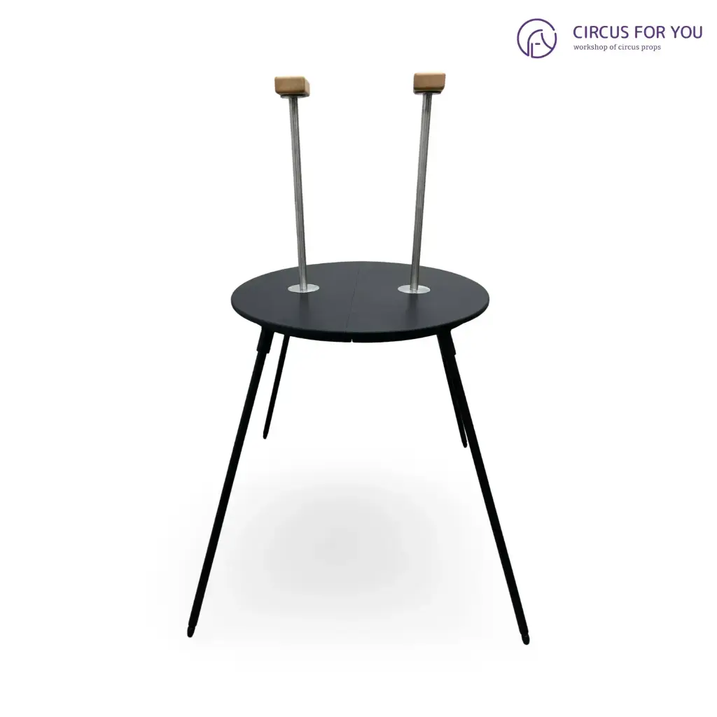 Стіл для Еквілібру з двома тростями