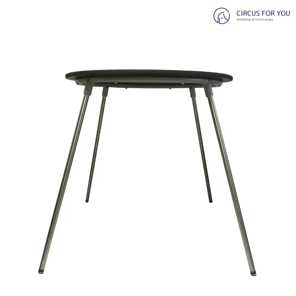 Стіл круглий для каучуку або еквілібру зі стальним каркасом