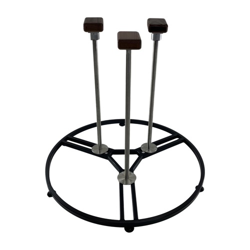 Handstand canes on round steel platform